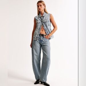 NWT Abercrombie & Fitch The Barrel Jean Mid Rise Size 32/ 14 s  Length 25.5"